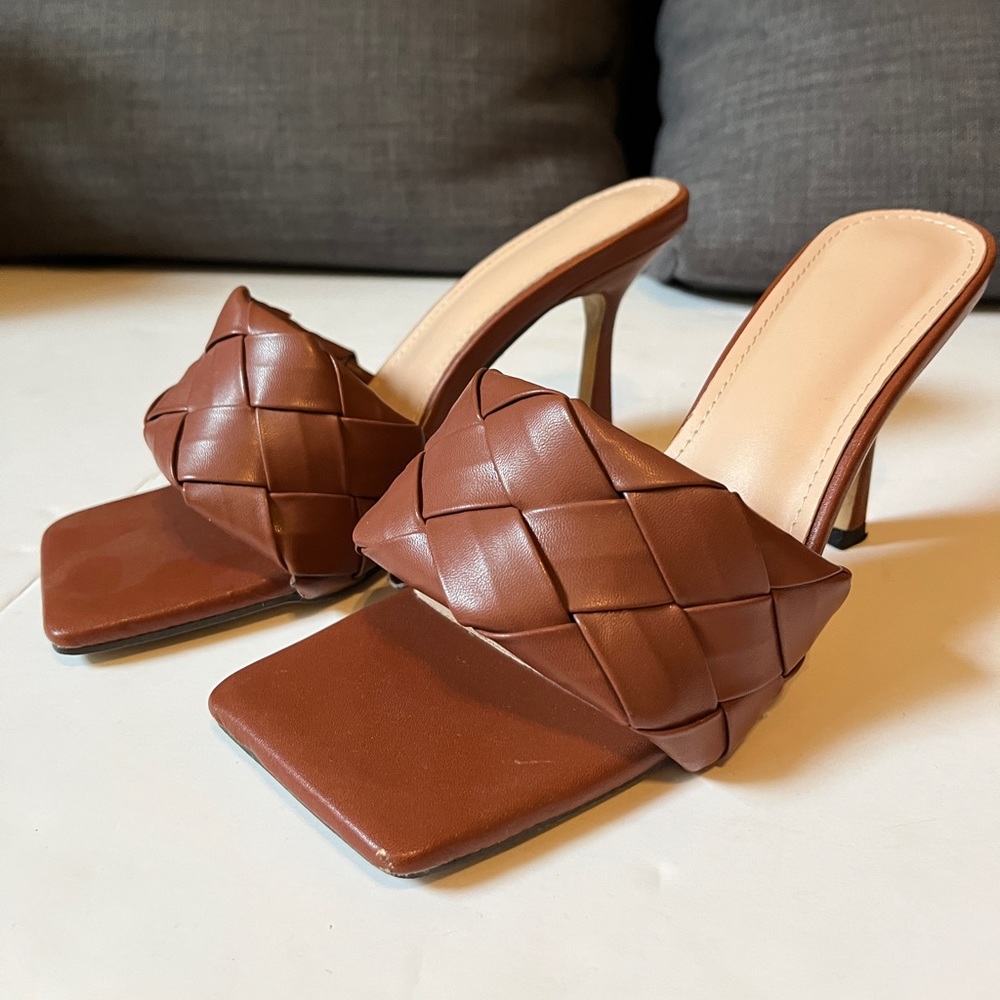 Designer Inspired Woven Mule Gently Worn